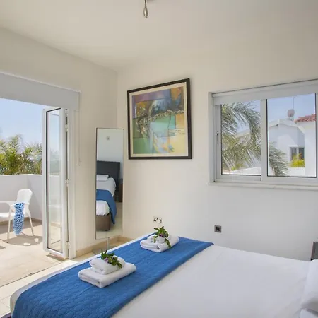 Your Beautiful Holiday Minutes From Beautiful Beaches, 1370 * Ayia Napa
